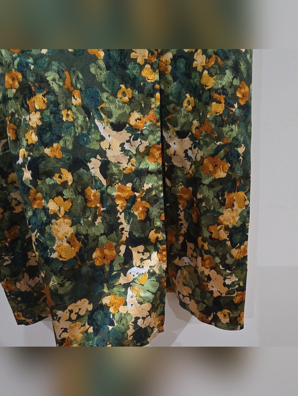 Floral Summer Satin V-neck Strappy Slip Midi Dress size Large - Picture 2 of 7